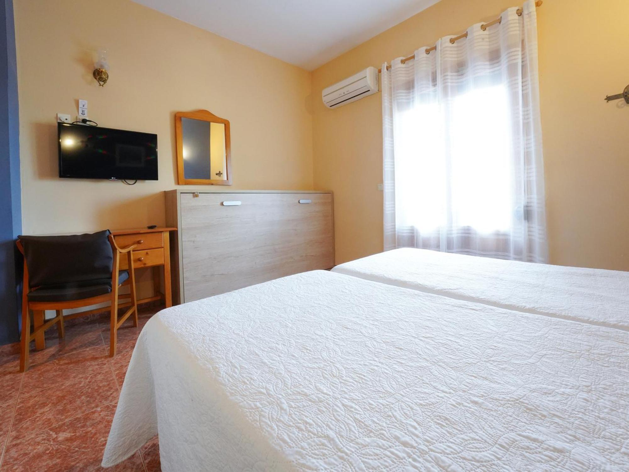 Hotel La Rueda 3000 Mora de Rubielos Extérieur photo