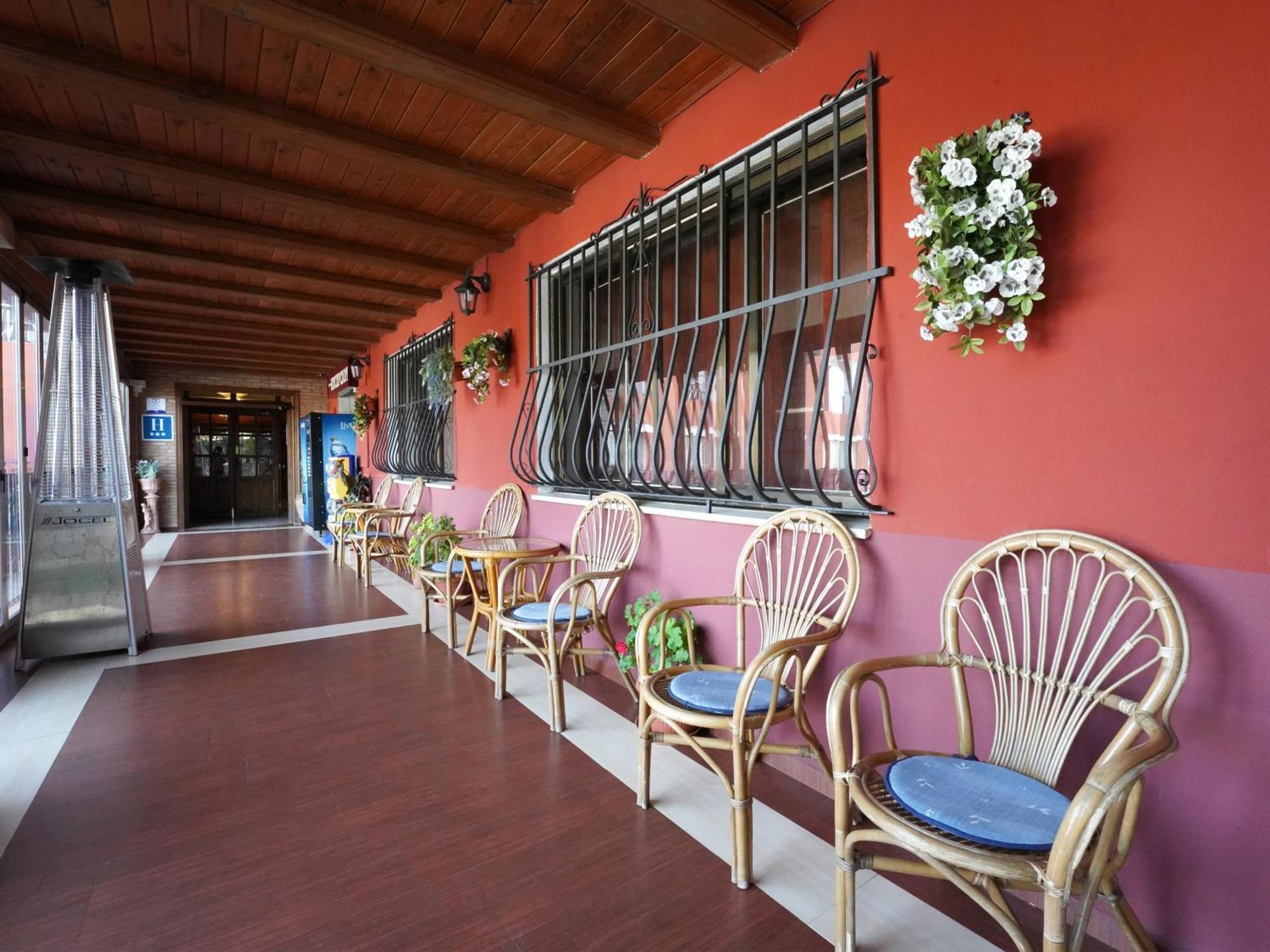 Hotel La Rueda 3000 Mora de Rubielos Extérieur photo